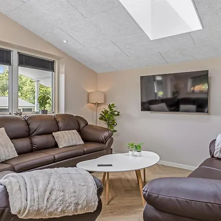 Alvira - 30km From The Sea By Interhome